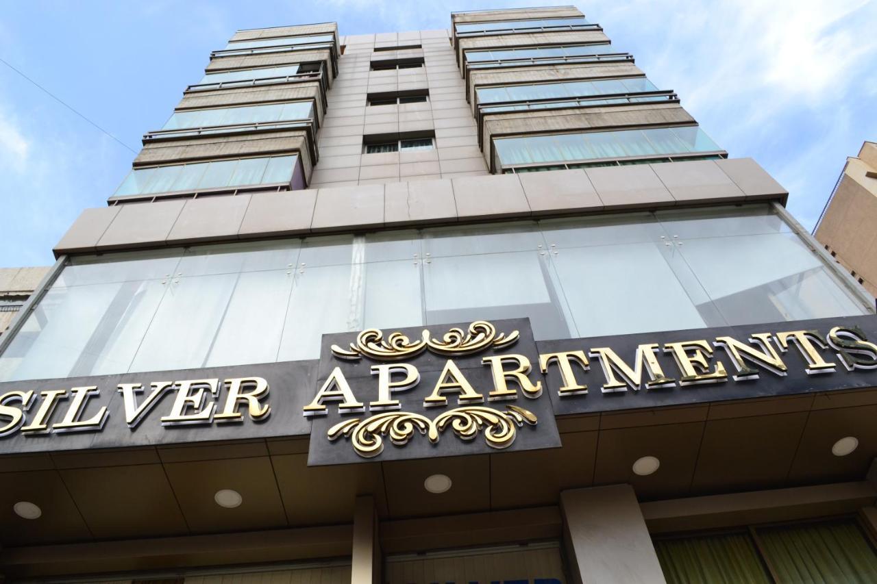 Silver Apartments Beiroet Buitenkant foto
